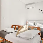Lejlighed Host Wise - Lovely Shinny Flats With Balcony - Clerigos *
