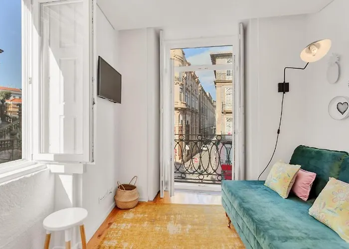 Apartamento Host Wise - Lovely Shinny Flats With Balcony - Clerigos Oporto