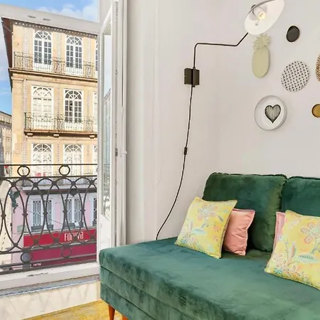 Host Wise - Lovely Shinny Flats With Balcony - Clerigos