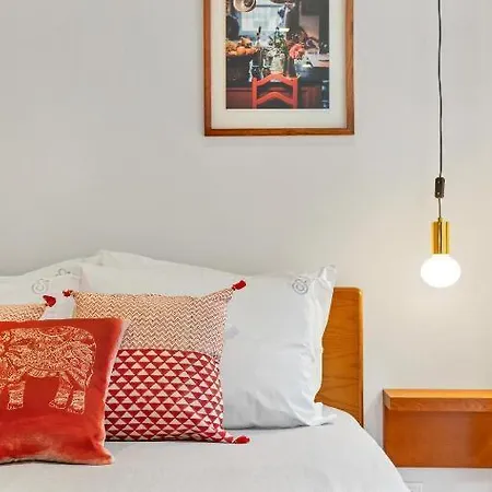 Host Wise - Lovely Shinny Flats With Balcony - Clerigos Apartamento *