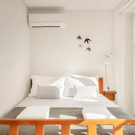 Host Wise - Lovely Shinny Flats With Balcony - Clerigos Apartamento *