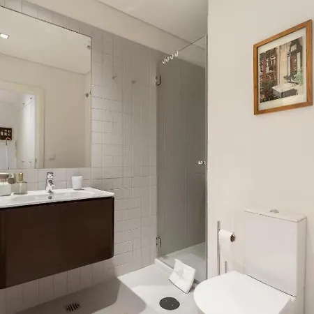 Apartamento Host Wise - Lovely Shinny Flats With Balcony - Clerigos