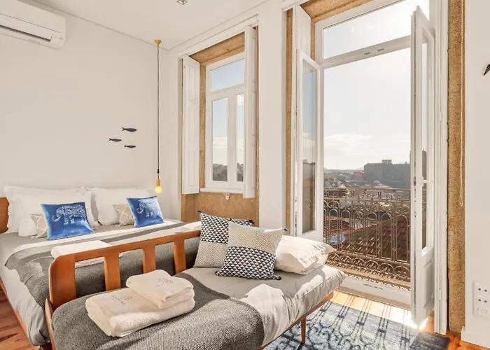 Appartamento Host Wise - Lovely Shinny Flats With Balcony - Clerigos *