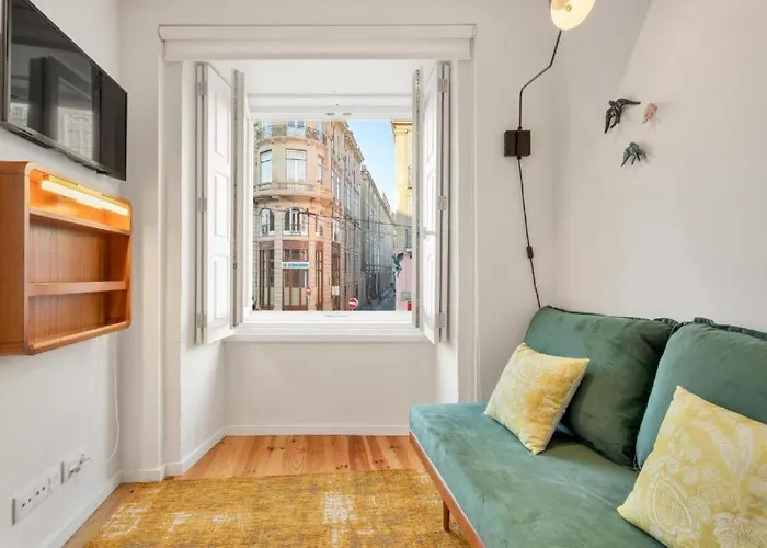 Apartman Host Wise - Lovely Shinny Flats With Balcony - Clerigos Porto