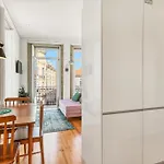 Host Wise - Lovely Shinny Flats With Balcony - Clerigos